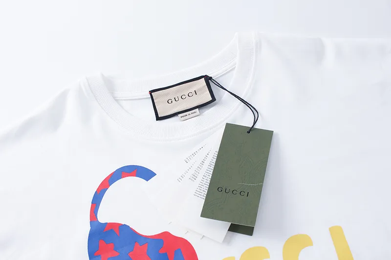 【2026】【GUCCI 公式旗艦店】クッチ   Tシャツ ご好評に付き再入荷！