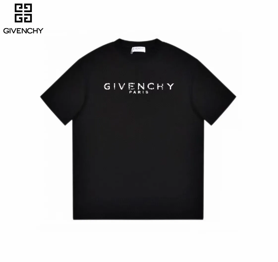 【2026】【GIVENCHY 公式旗艦店】ジバンシー   Tシャツ ご好評に付き再入荷！