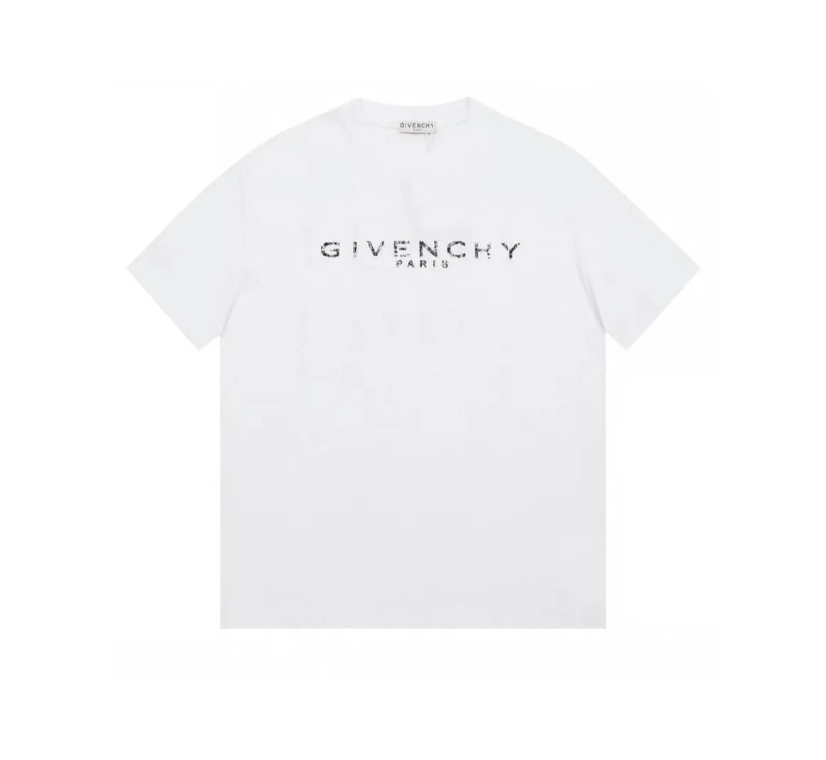 【2026】【GIVENCHY 公式旗艦店】ジバンシー   Tシャツ ご好評に付き再入荷！