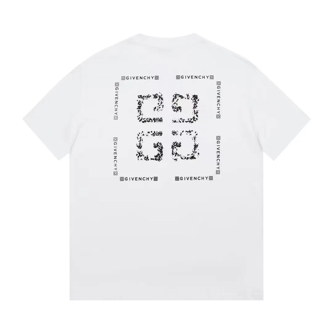 【2026】【GIVENCHY 公式旗艦店】ジバンシー   Tシャツ ご好評に付き再入荷！