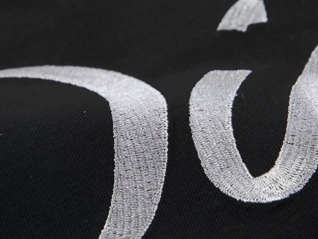 【2026】【DIOR 公式旗艦店】ディオール    Tシャツ ご好評に付き再入荷！