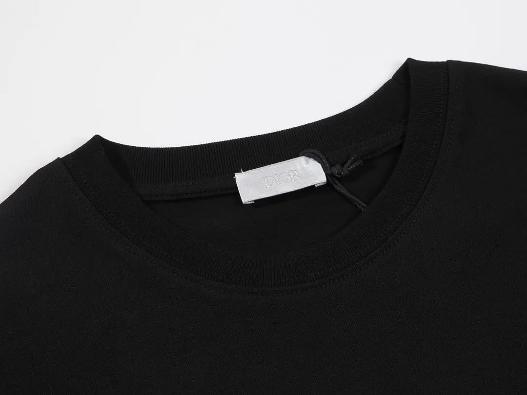 【2026】【DIOR 公式旗艦店】ディオール    Tシャツ ご好評に付き再入荷！