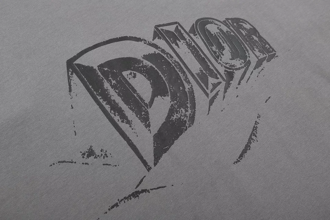 【2026】【DIOR 公式旗艦店】ディオール    Tシャツ ご好評に付き再入荷！