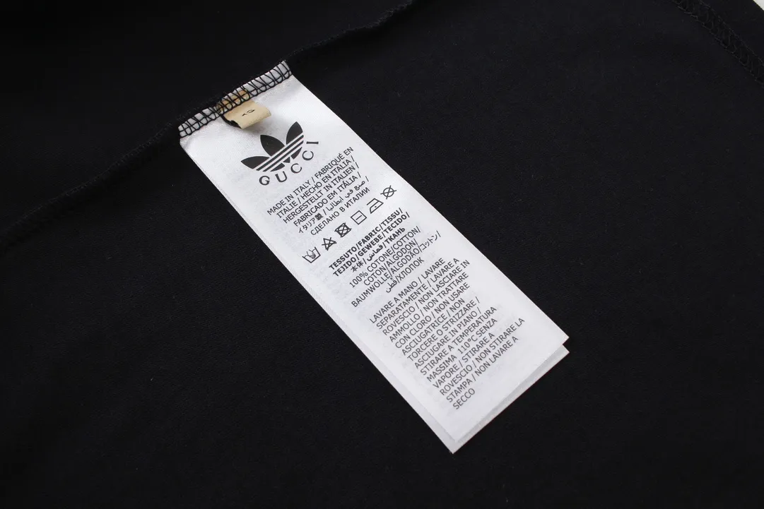 【2026】【GUCCI 公式旗艦店】クッチ   Tシャツ ご好評に付き再入荷！