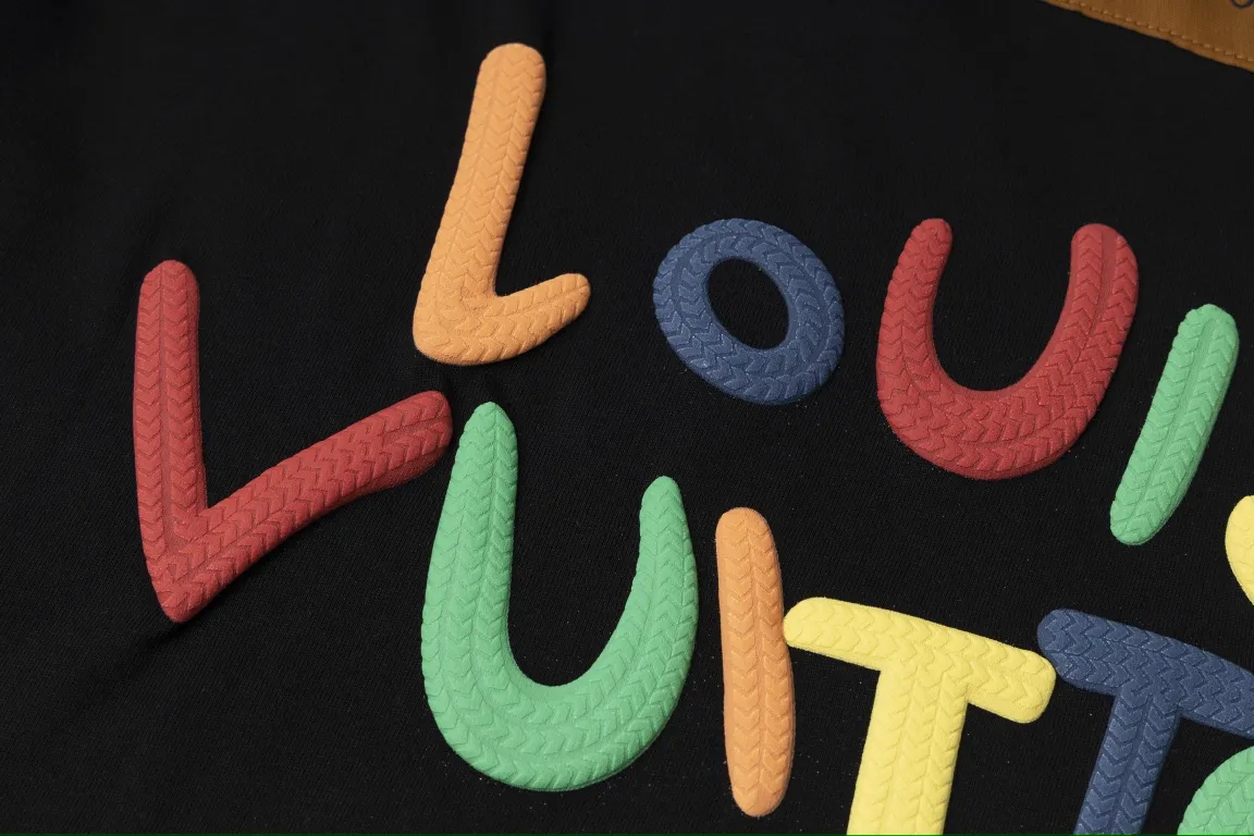【2026】【LOUIS VUITTON 公式旗艦店】  ルイヴィトン Tシャツ ご好評に付き再入荷！