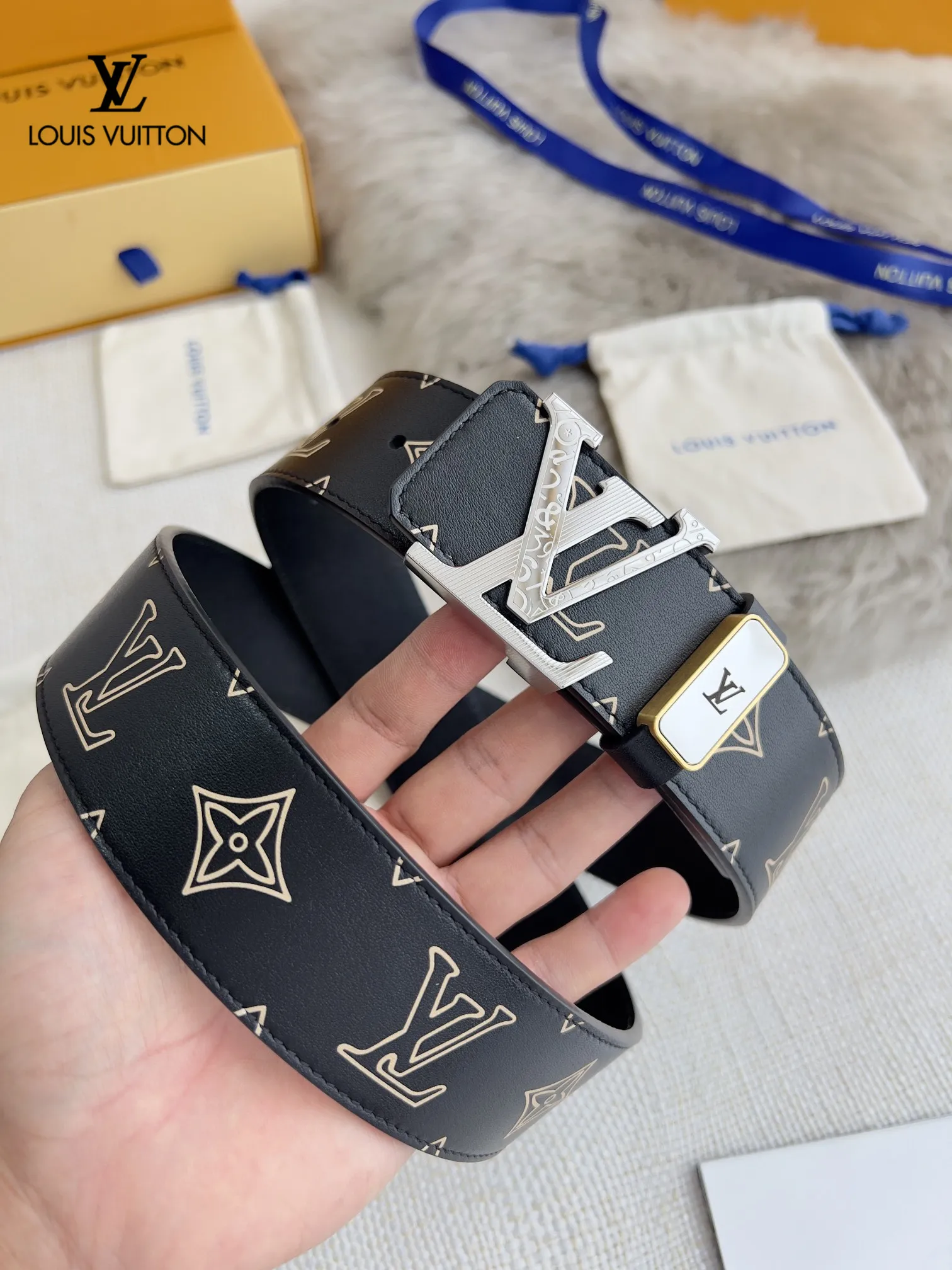 【2026】【LOUIS VUITTON】(ルイヴィトン) 3.8cmベルト メンズ