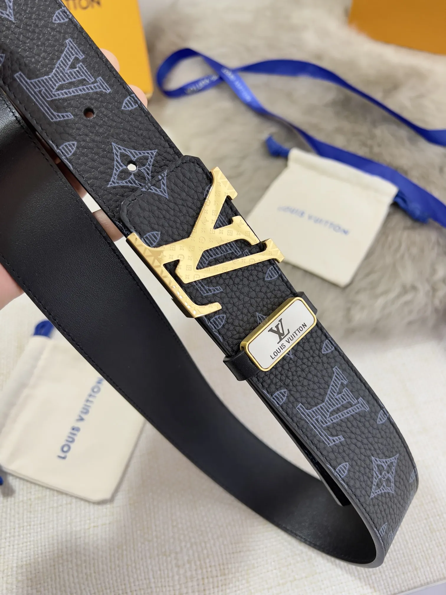 【2026】【LOUIS VUITTON】(ルイヴィトン) 3.8cmベルト メンズ