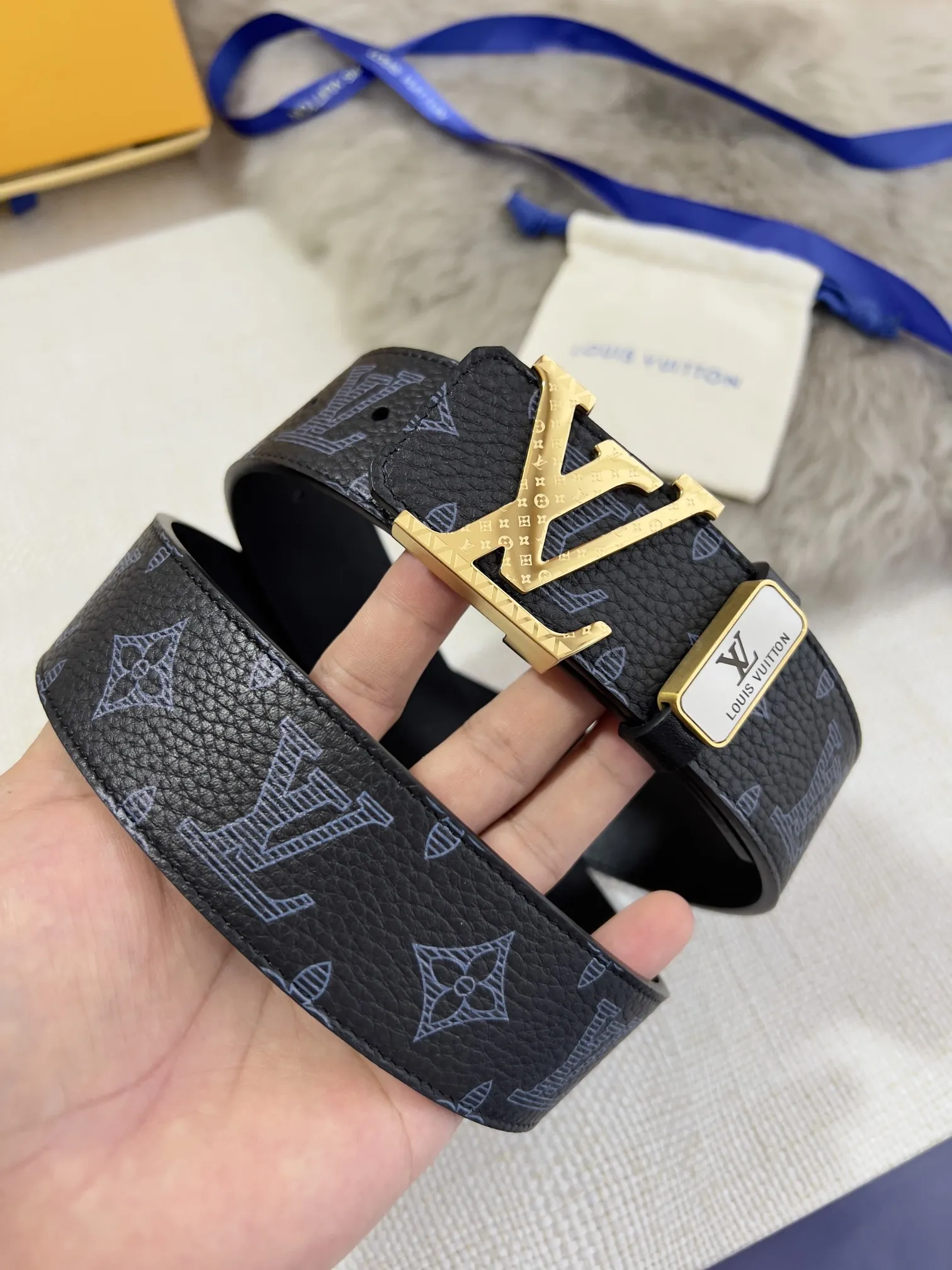 【2026】【LOUIS VUITTON】(ルイヴィトン) 3.8cmベルト メンズ