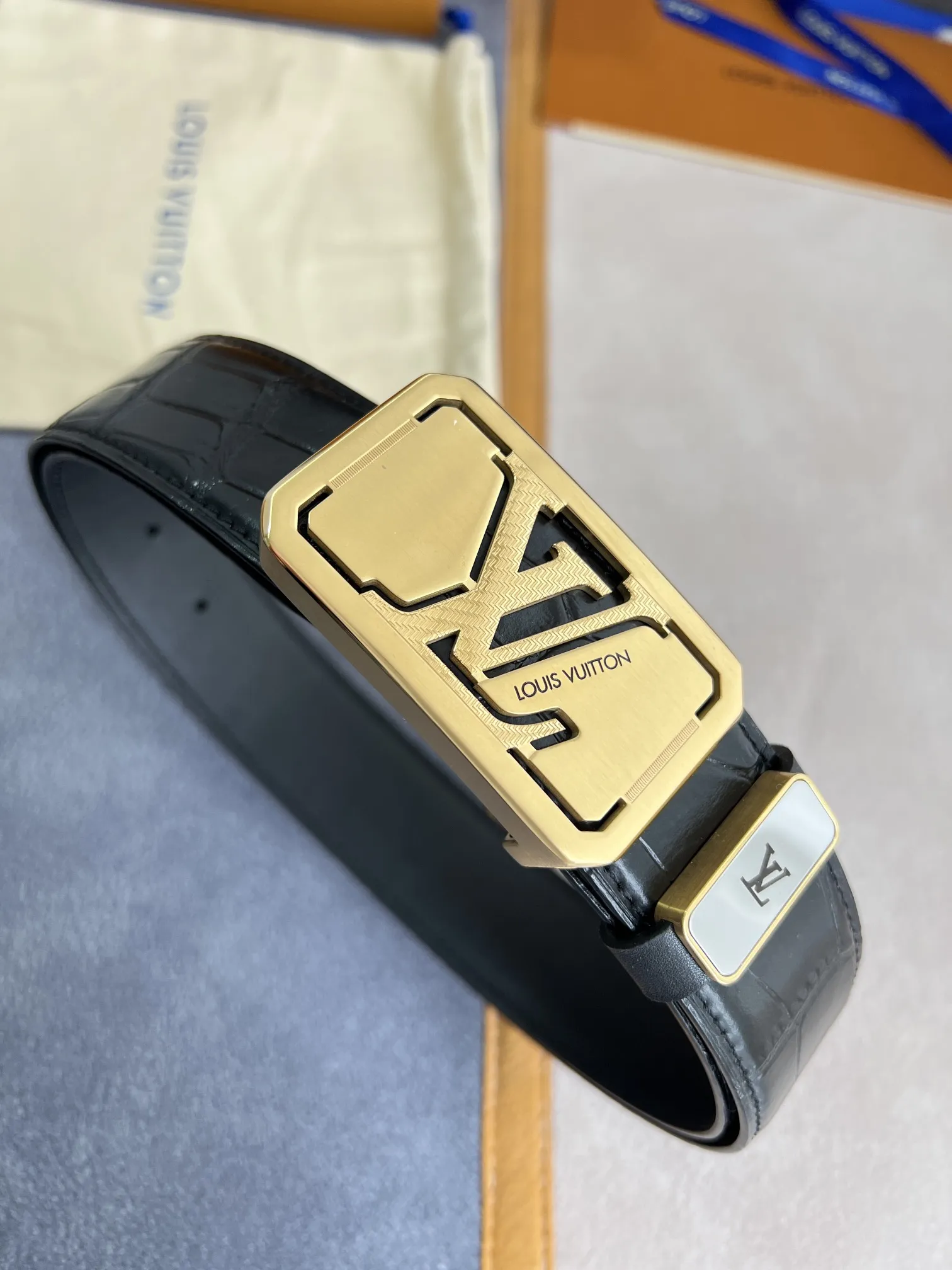 【2026】【LOUIS VUITTON】(ルイヴィトン) 3.8cmベルト メンズ