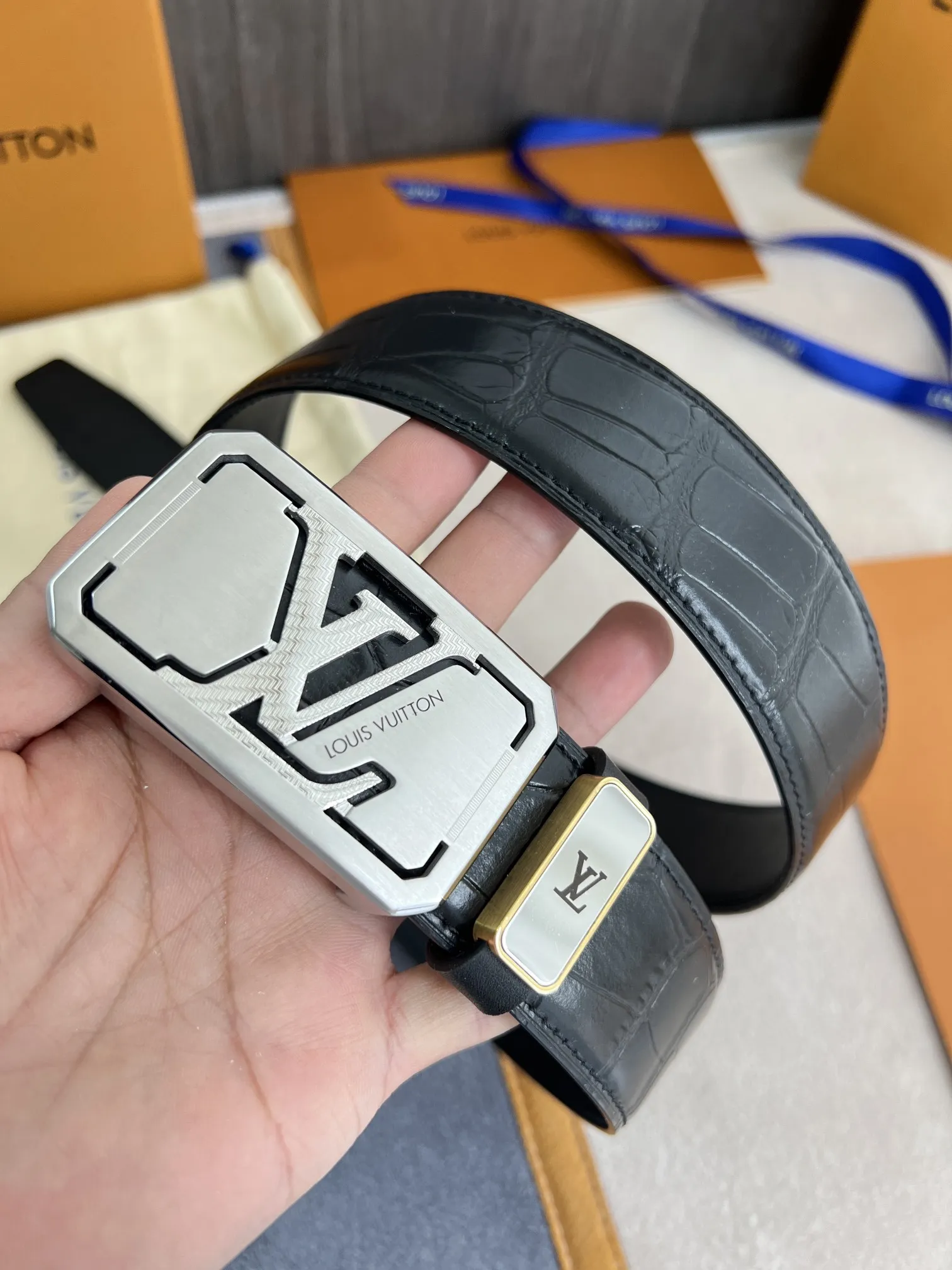 【2026】【LOUIS VUITTON】(ルイヴィトン) 3.8cmベルト メンズ