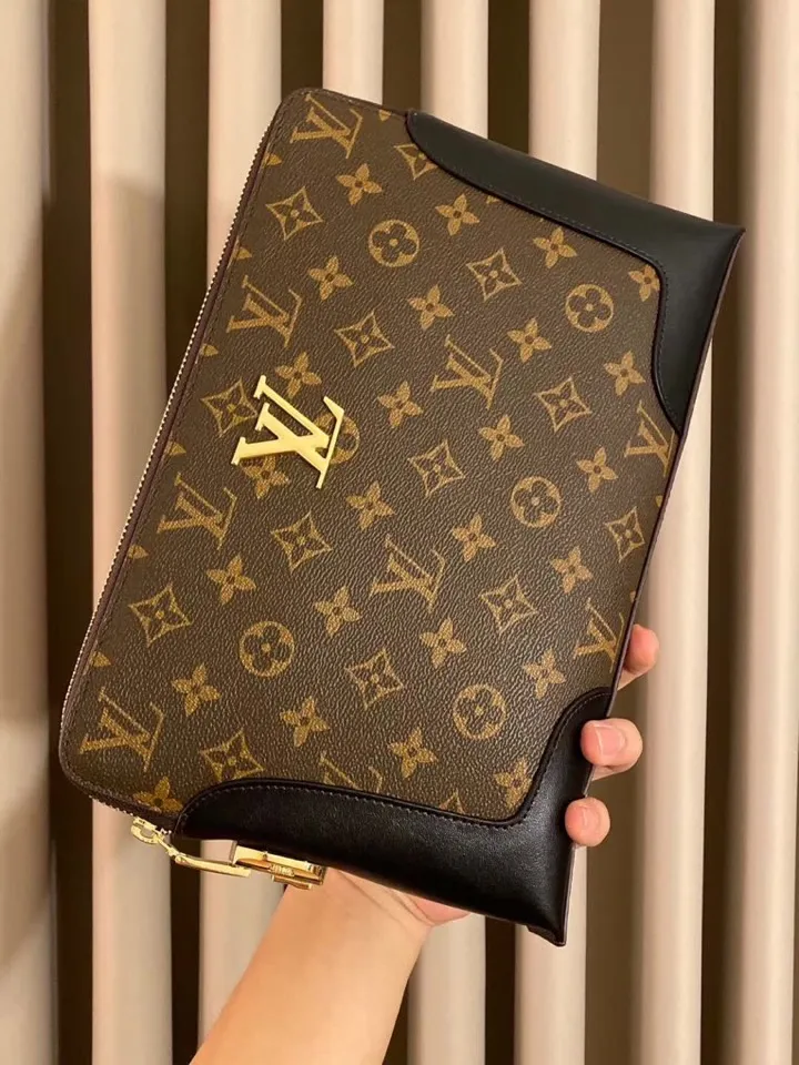 【2026】【LOUIS VUITTON  公式旗艦店】ルイヴィトン  クラッチバッグ  当日出荷 好評に付き再入荷！29*19*4CM