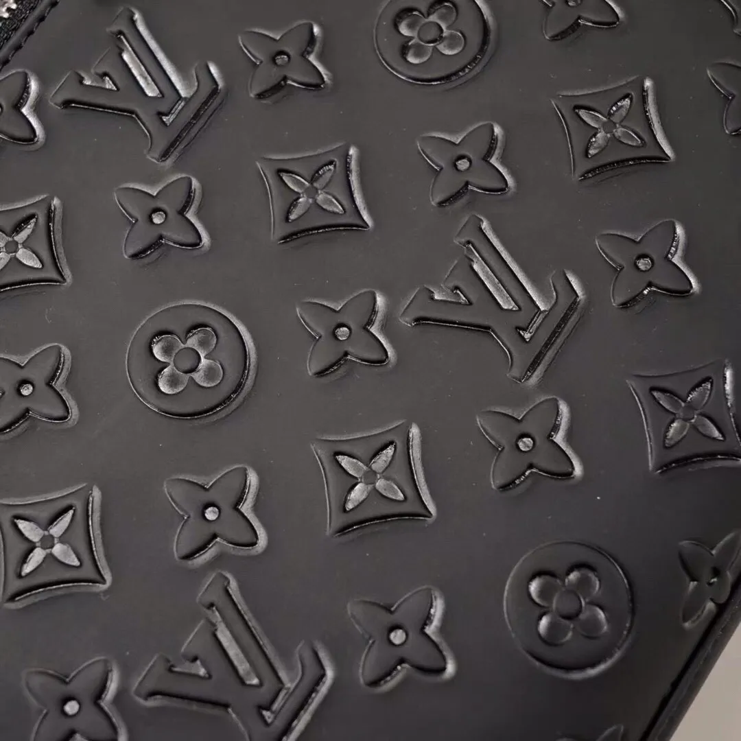 【2026】【LOUIS VUITTON  公式旗艦店】ルイヴィトン   ショルダーバッグ 当日出荷 好評に付き再入荷！25*28*5cm