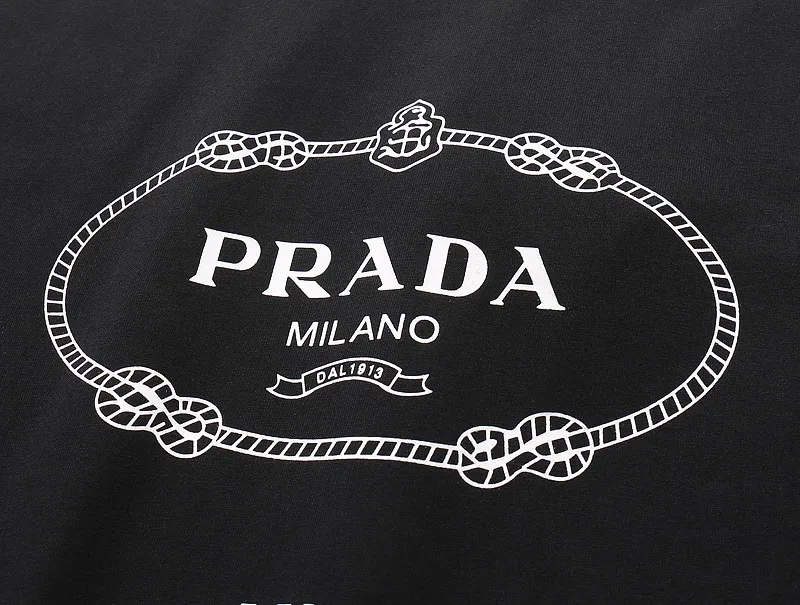 【2026】【PRADA  公式旗艦店】プラダ   Tシャツご好評に付き再入荷！