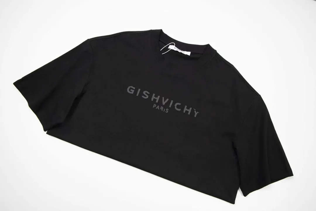 【2026】【GIVENCHY 公式旗艦店】ジバンシー   Tシャツ ご好評に付き再入荷！
