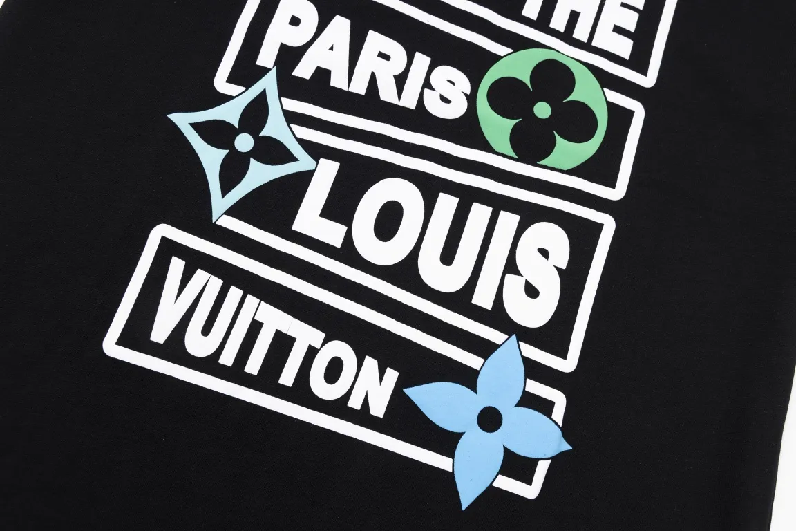【2026】【LOUIS VUITTON 公式旗艦店】ルイヴィトン  Tシャツ   ご好評に付き再入荷！