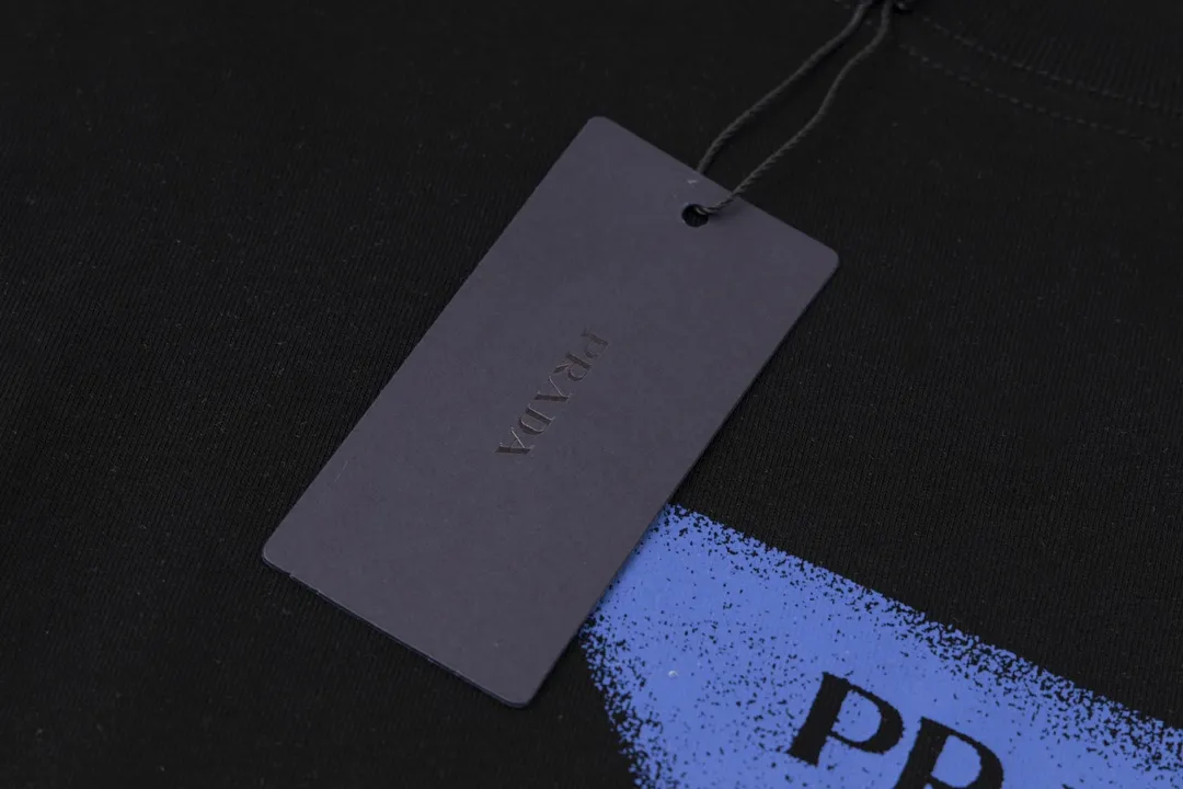 【2026】【PRADA 公式旗艦店】 プラダ  Tシャツ  ご好評に付き再入荷！