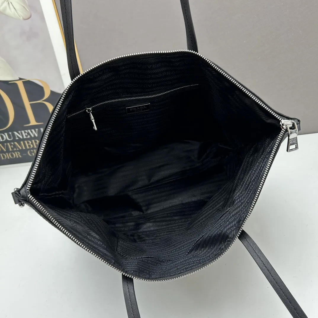 【2026】【PRADA  公式旗艦店】プラダ  ハンドバッグ 当日出荷 好評に付き再入荷36*34*13CM