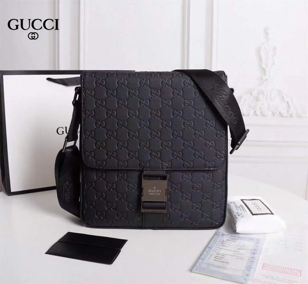 【2026】【GUCCI 公式 旗艦店】クッチ  ショルダーバッグ 当日出荷 好評に付き再入荷！25*27*6CM