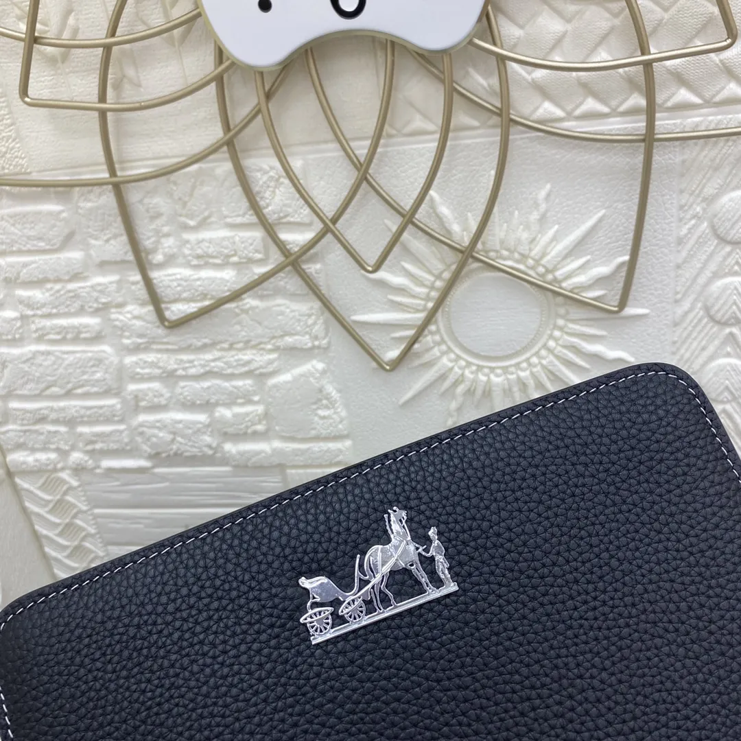 【2026】【HERMES   公式 旗艦店】エルメス  クラッチバッグ 当日出荷 好評に付き再入荷！27*17*5CM