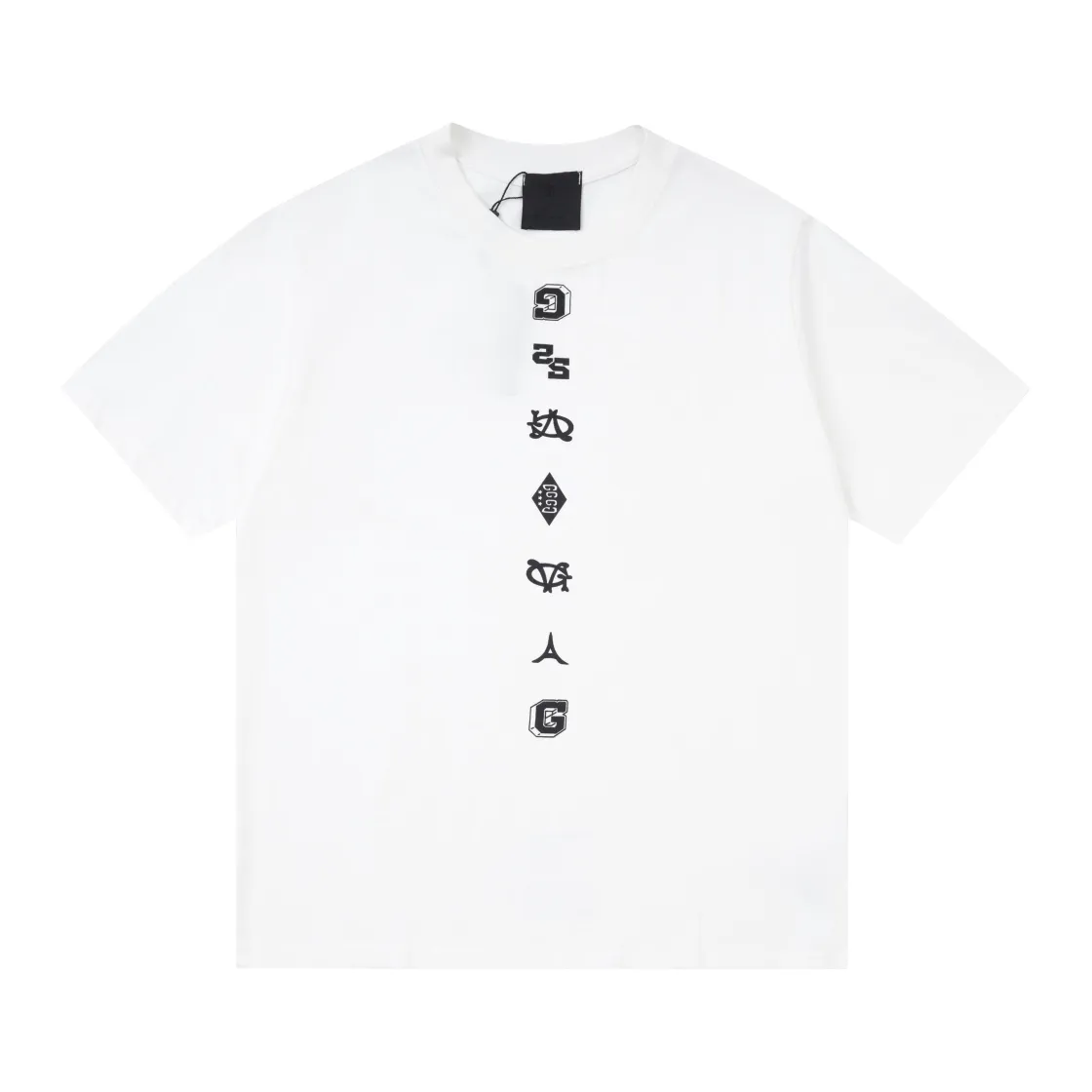 【2026】【GIVENCHY 公式旗艦店】ジバンシー   Tシャツ ご好評に付き再入荷！