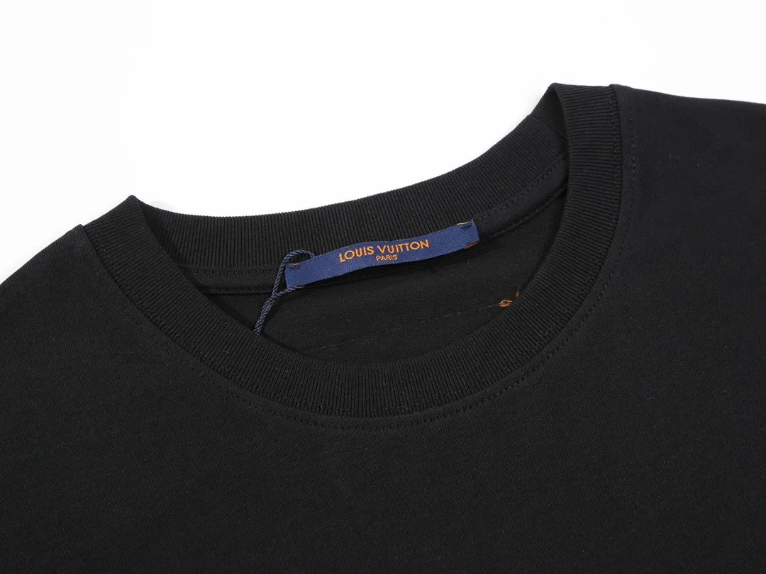 【2026】【LOUIS VUITTON  公式旗艦店】ルイヴィトン  Tシャツ  ご好評に付き再入荷！