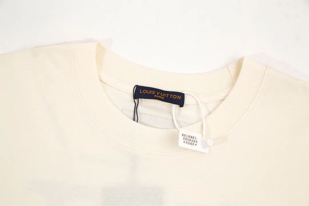 【2026】【LOUIS VUITTON  公式旗艦店】ルイヴィトン  Tシャツ  ご好評に付き再入荷！