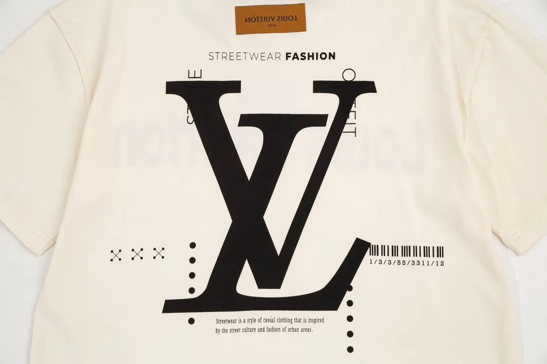 【2026】【LOUIS VUITTON  公式旗艦店】ルイヴィトン  Tシャツ  ご好評に付き再入荷！