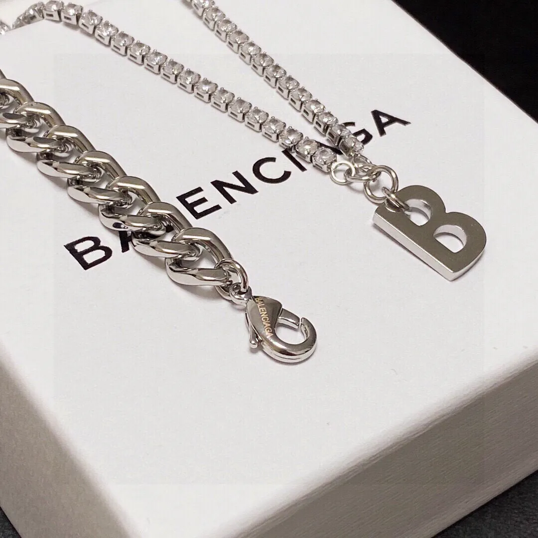 【2026】【BALENCIAGA】ネックレス、新しいネックレス万能シンプルファッションオーナメント