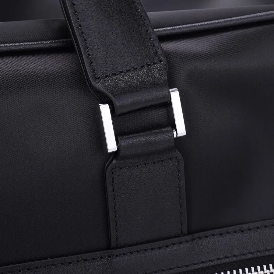 【2026】【PRADA  公式旗艦店】プラダ  旅行かばん  当日出荷 好評に付き再入荷！44*28*18CM