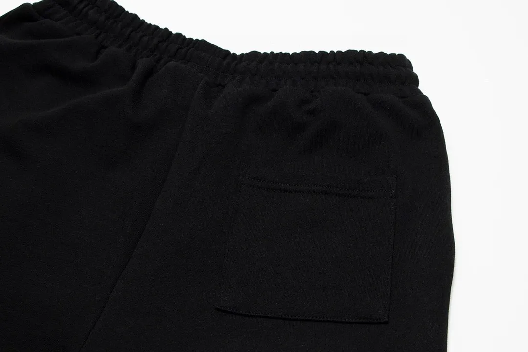 【2026】【GUCCI  公式旗艦店】クッチ    ショートパンツ  ご好評に付き再入荷！