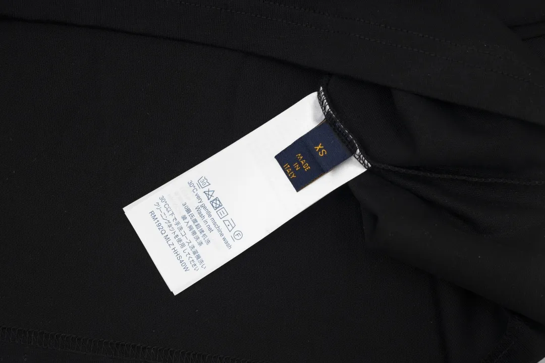 【2026】【LOUIS VUITTON  公式旗艦店】ルイヴィトン   Tシャツご好評に付き再入荷！