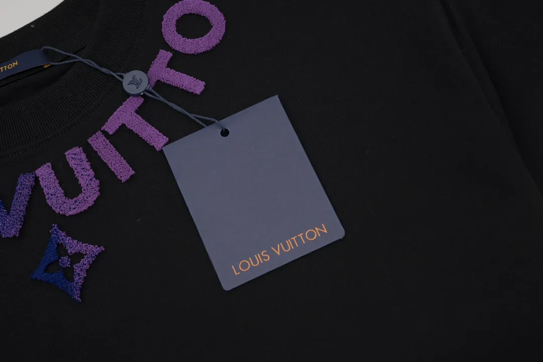 【2026】【LOUIS VUITTON  公式旗艦店】ルイヴィトン   Tシャツご好評に付き再入荷！