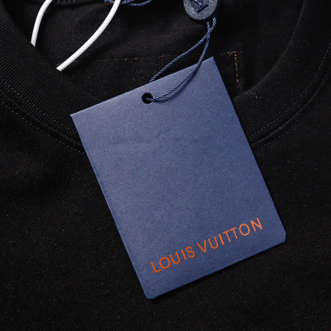 【2026】【LOUIS VUITTON  公式旗艦店】ルイヴィトン   Tシャツご好評に付き再入荷！