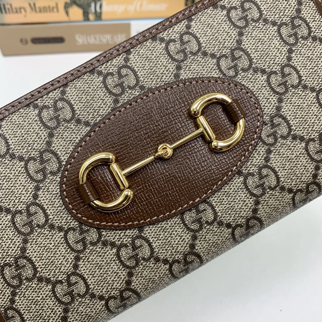 【2026】【GUCCI  公式 旗艦店】クッチ 財布   当日出荷 好評に付き再入荷！19*10.5* 2cm