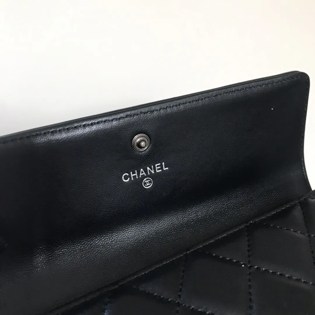 【2026】【CHANEL 公式 旗艦店】シャネル 財布   当日出荷 好評に付き再入荷！10.5*19*3cm
