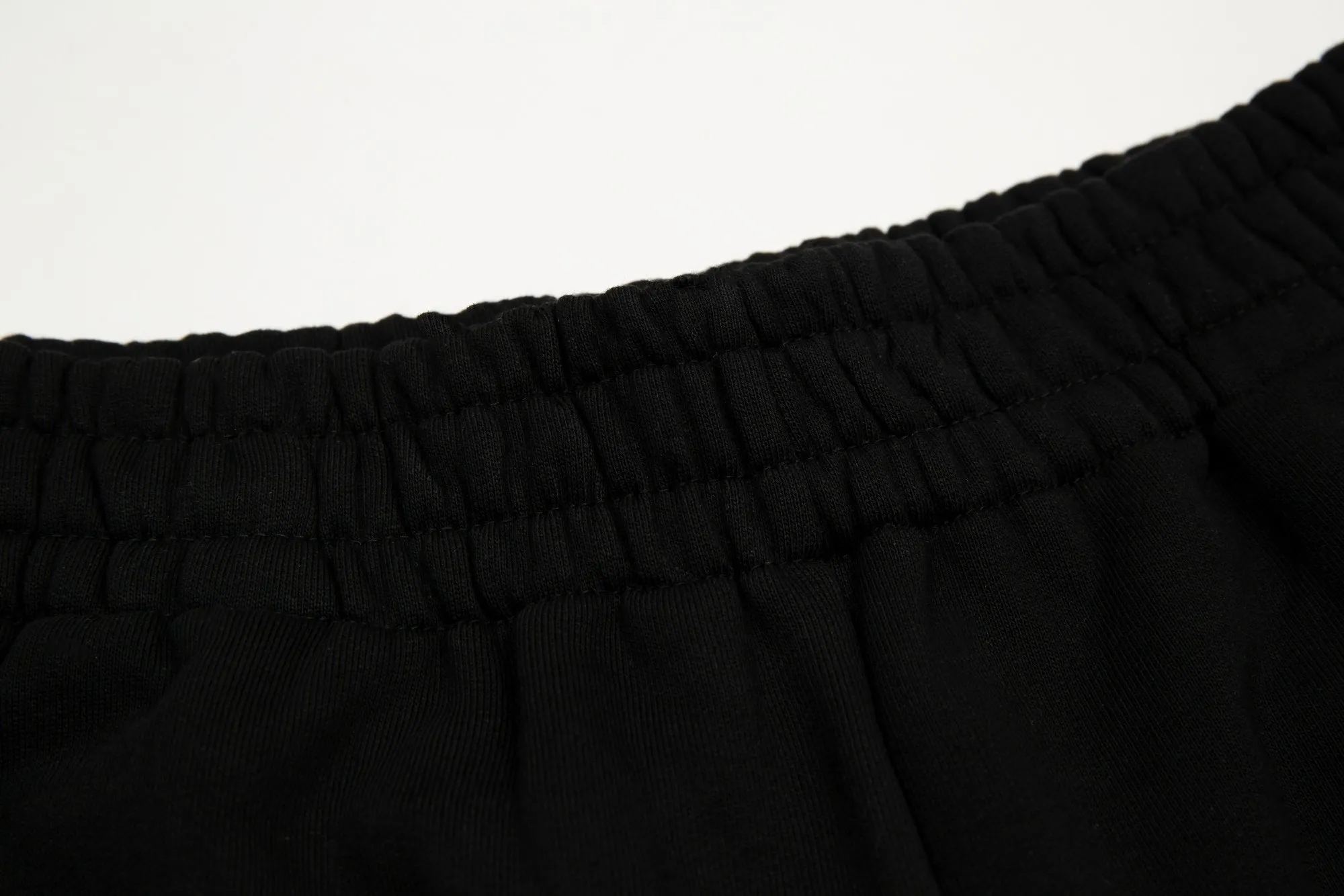 【2026】【BALENCIAGA  公式旗艦店】バレンシアガ    ショートパンツ  ご好評に付き再入荷！