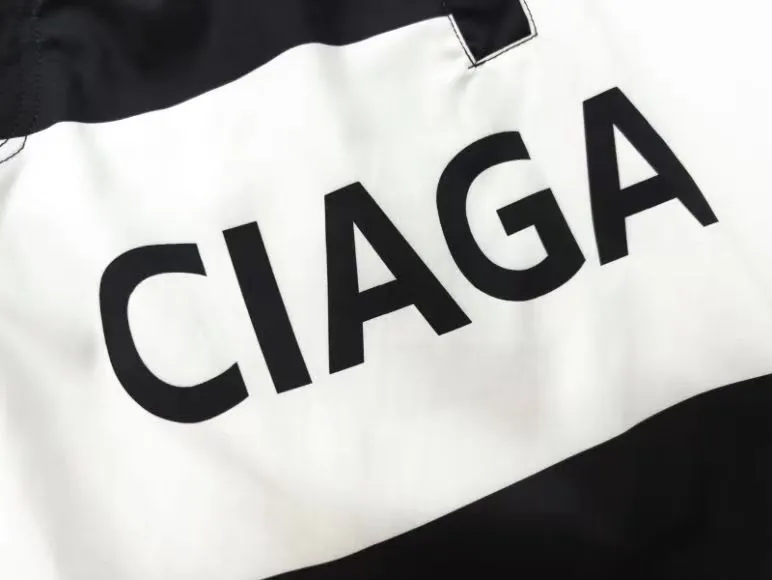 【2026】【BALENCIAGA  公式旗艦店】 バレンシアガ   ショートパンツ  ご好評に付き再入荷！