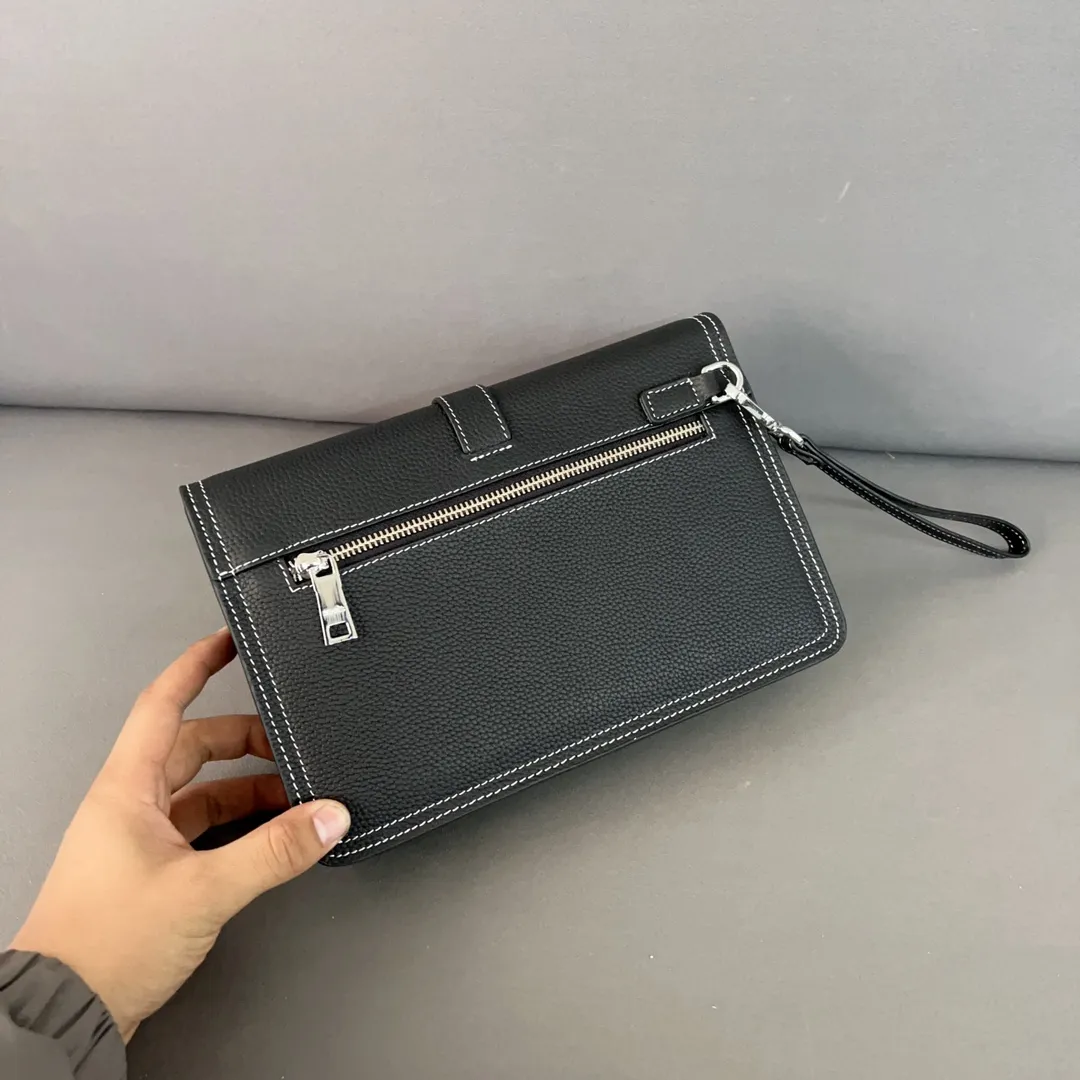 【2026】【HERMES  公式旗艦店】エルメス  クラッチバッグ 当日出荷 好評に付き再入荷！26*17CM