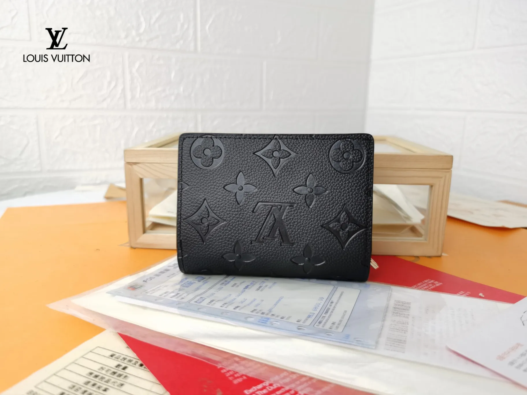 【2026】【LOUIS VUITTON公式 旗艦店】ルイヴィトン   財布   当日出荷 好評に付き再入荷！11*8.5*3.5CM