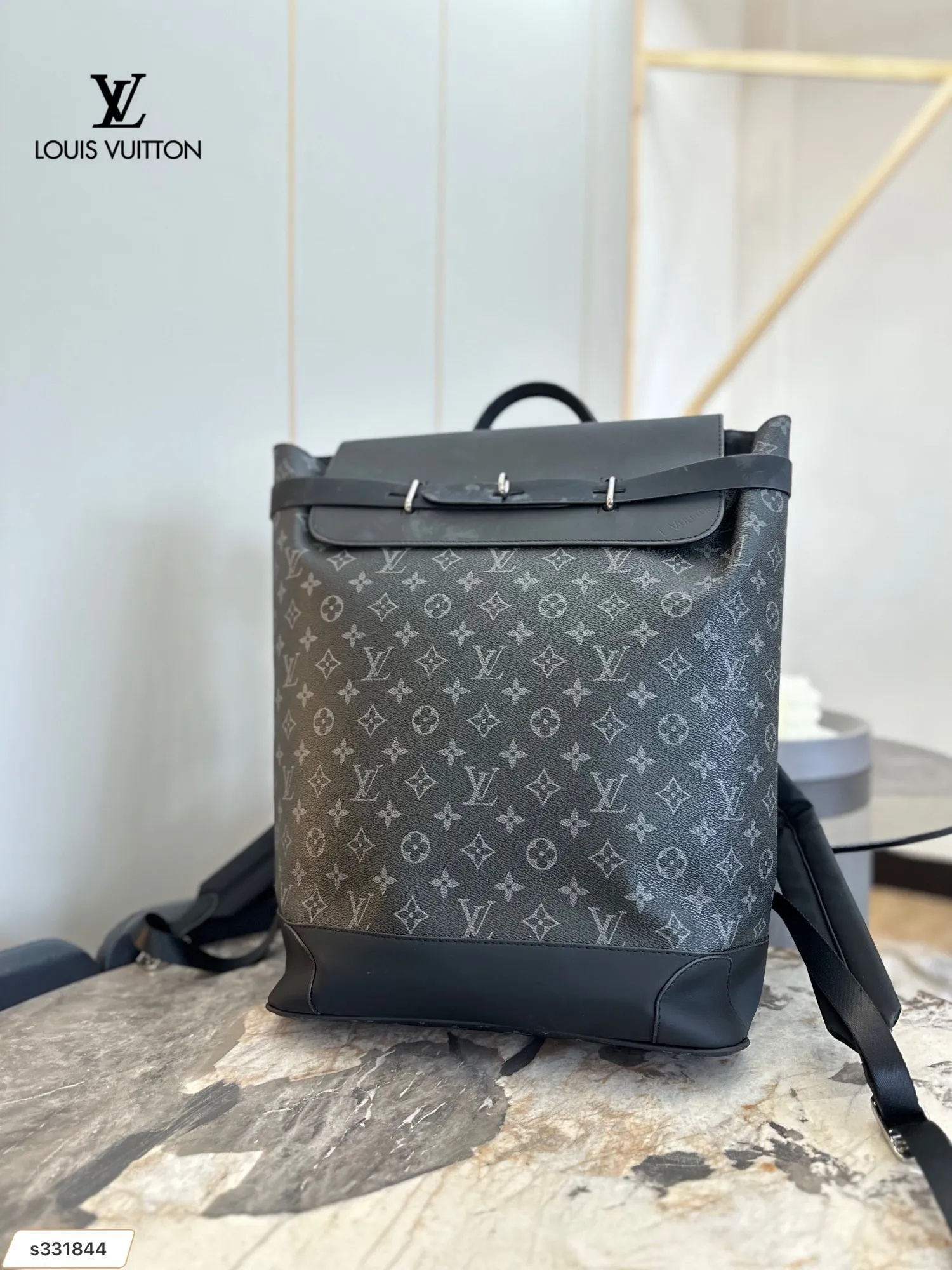 【2026】【 LOUIS VUITTON公式 旗艦店】ルイヴィトン   リュックサック   当日出荷 好評に付き再入荷！32*42CM