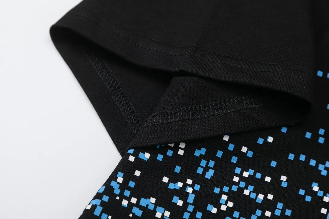 【2026】【LOUIS VUITTON  公式旗艦店】ルイヴィトン   Tシャツ ご好評に付き再入荷！