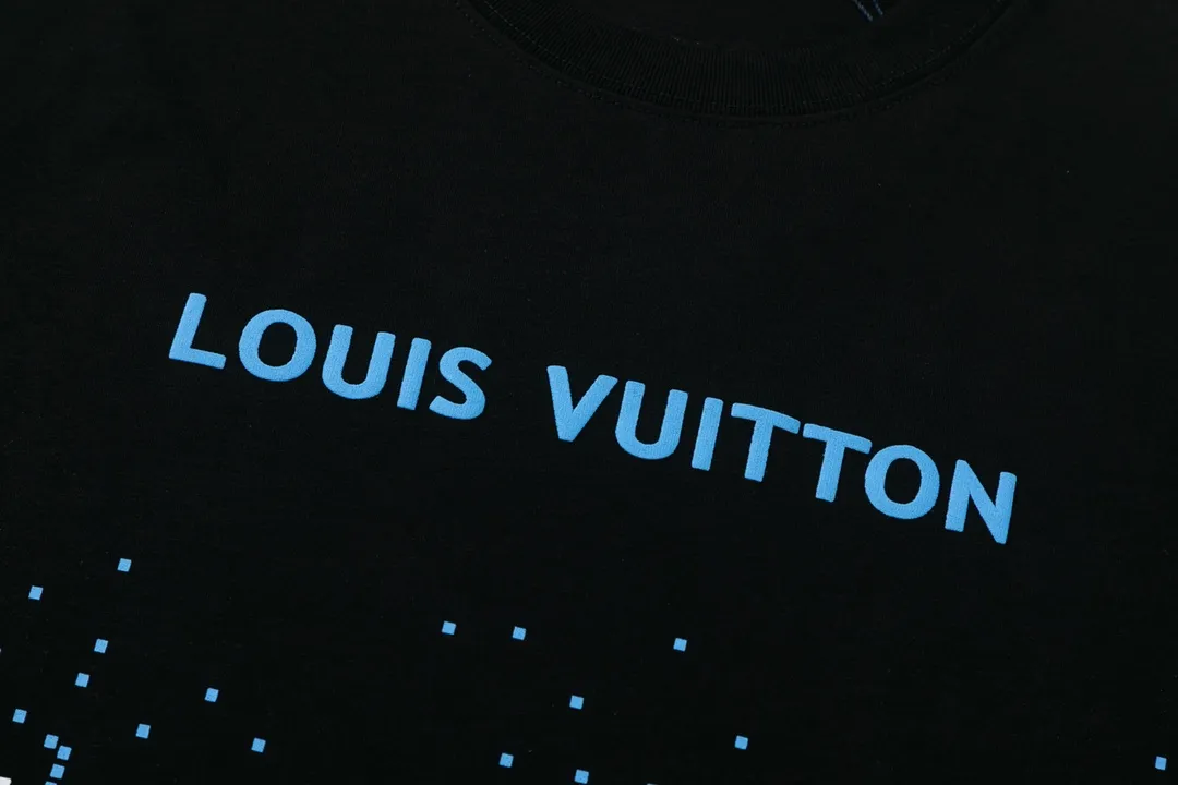 【2026】【LOUIS VUITTON  公式旗艦店】ルイヴィトン   Tシャツ ご好評に付き再入荷！