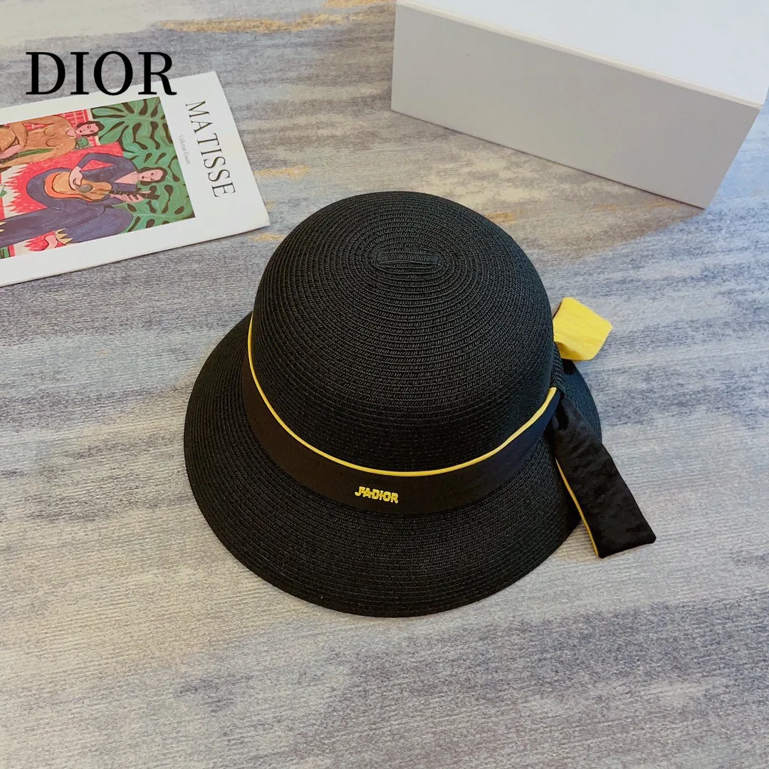 【2026】【DIOR   ディオール】【数量限定】 麦わら帽子