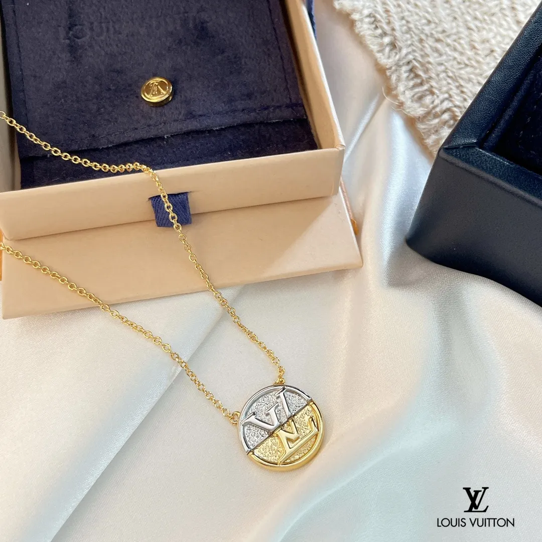 【2026】【LOUIS VUITTON】ネックレス、新しいネックレス万能シンプルファッションオーナメント