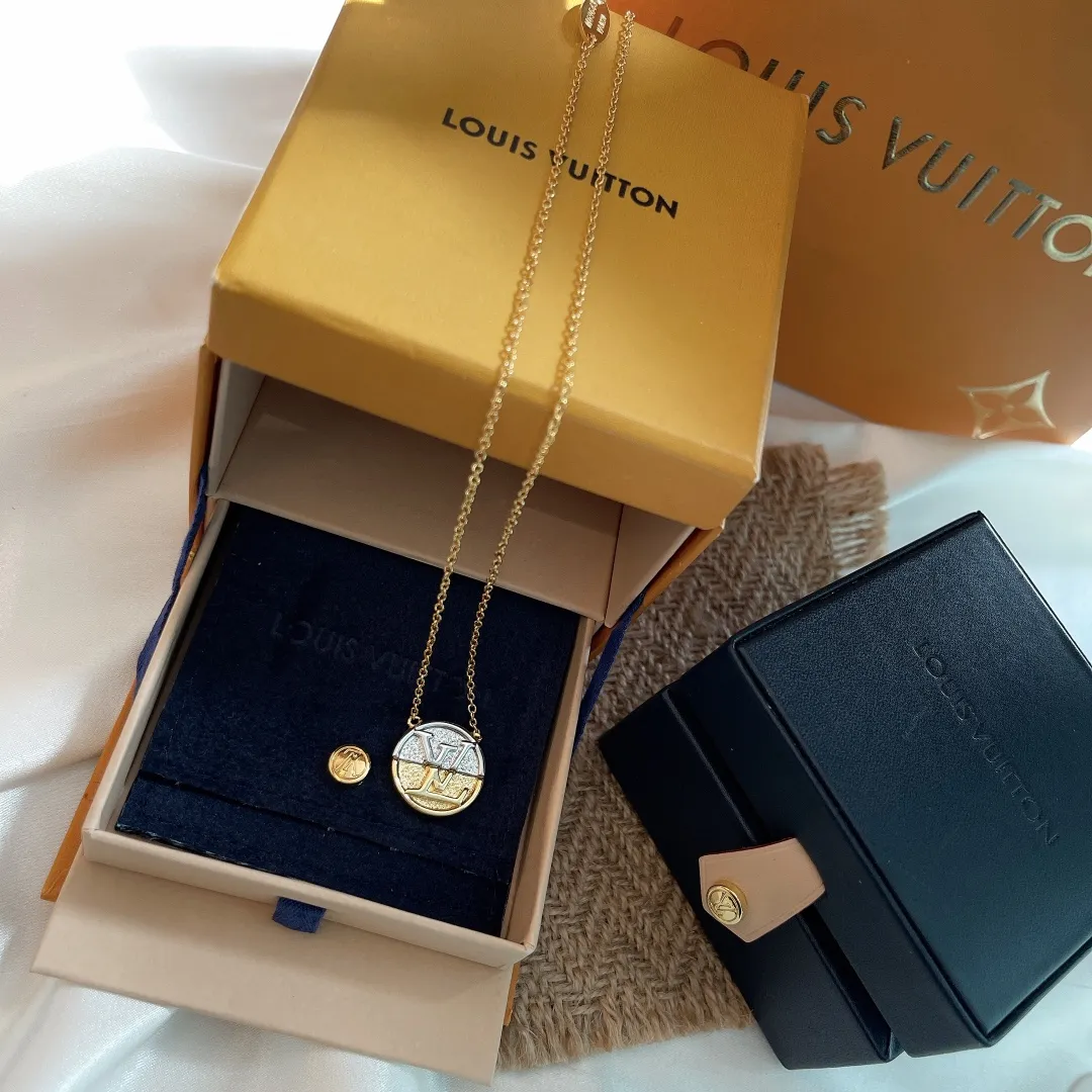 【2026】【LOUIS VUITTON】ネックレス、新しいネックレス万能シンプルファッションオーナメント