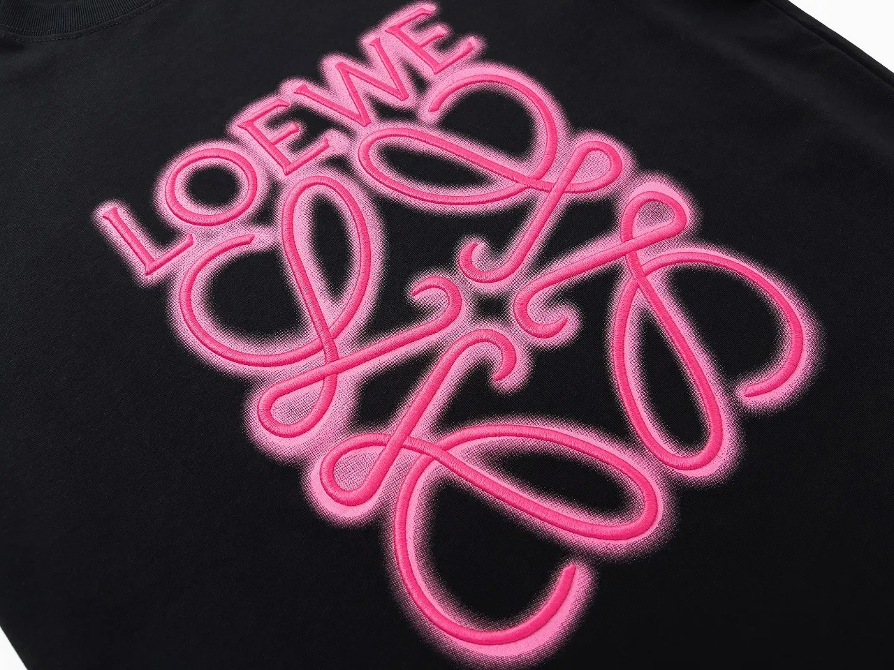 【2026】【LOEWE  公式旗艦店】ロエベ   Tシャツ ご好評に付き再入荷！