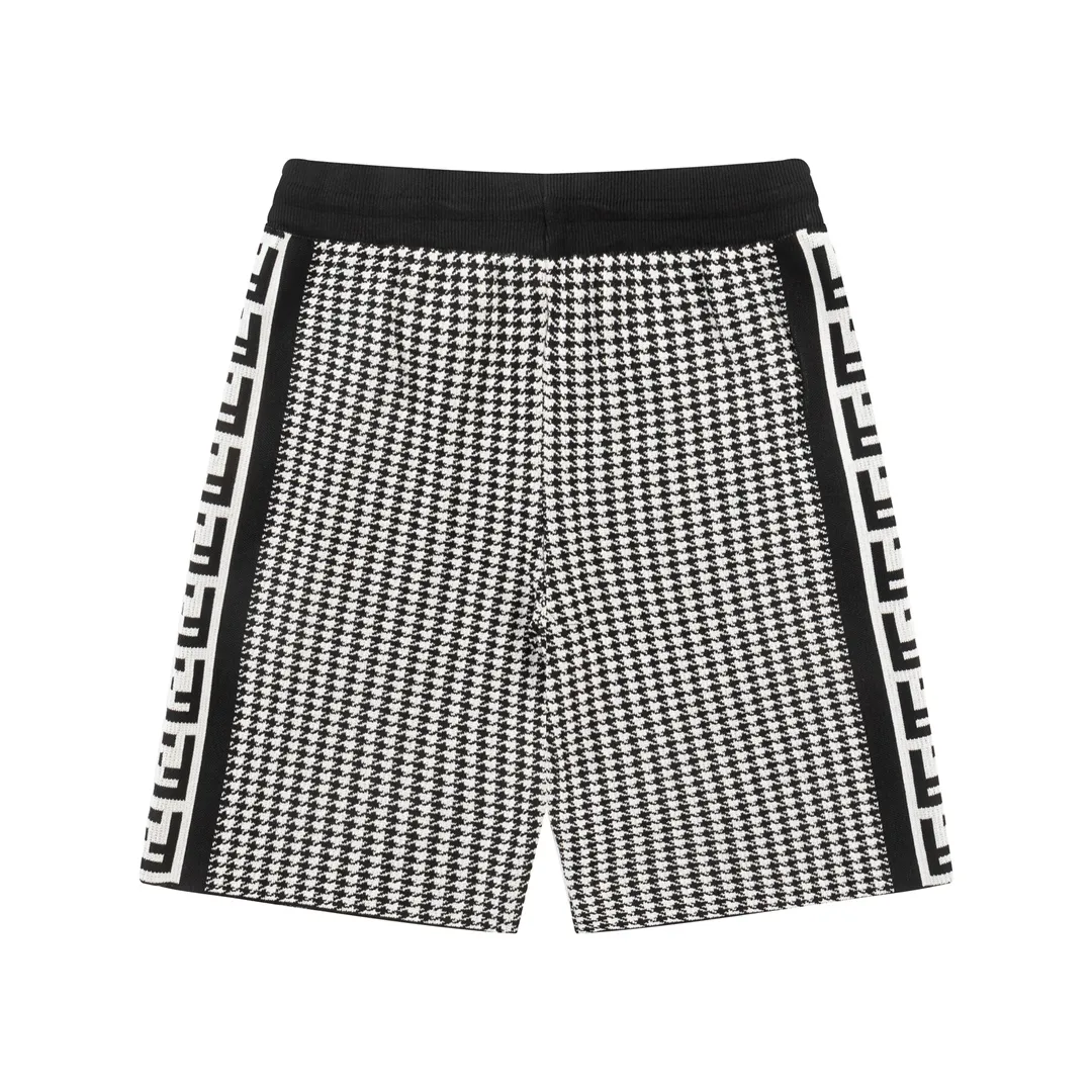 【2026】【FENDI  公式旗艦店】フェンディ   ショートパンツご好評に付き再入荷！