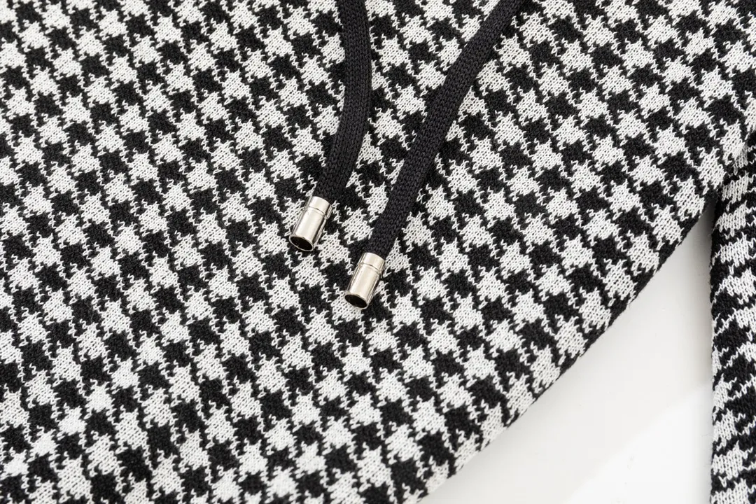【2026】【FENDI  公式旗艦店】フェンディ   ショートパンツご好評に付き再入荷！