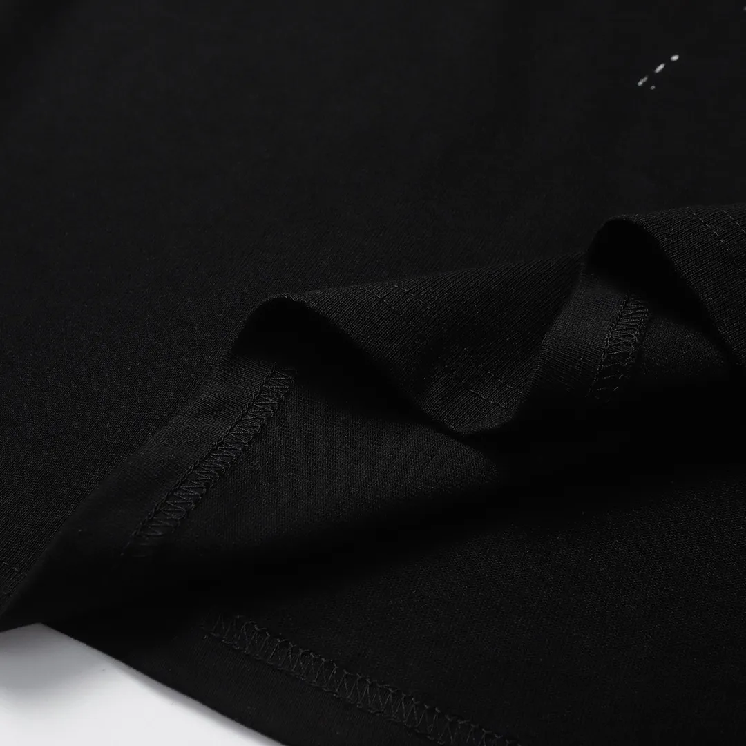 【2026】【GIVENCHY  公式旗艦店】ジバンシー   Tシャツ ご好評に付き再入荷！