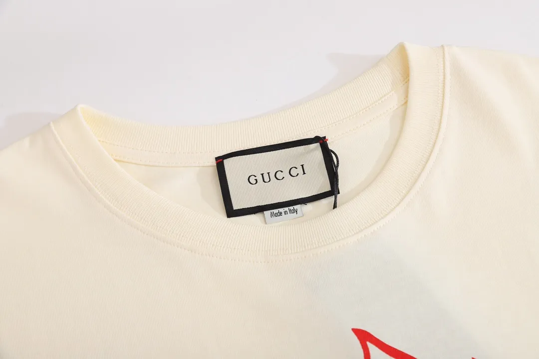 【2026】【GUCCI公式旗艦店】クッチ   Tシャツ ご好評に付き再入荷！